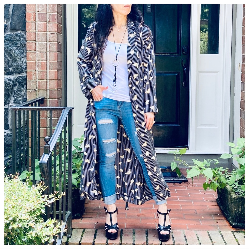 #04 BEAUTIFUL LONG BELTED KIMONO - Picture 4 of 9